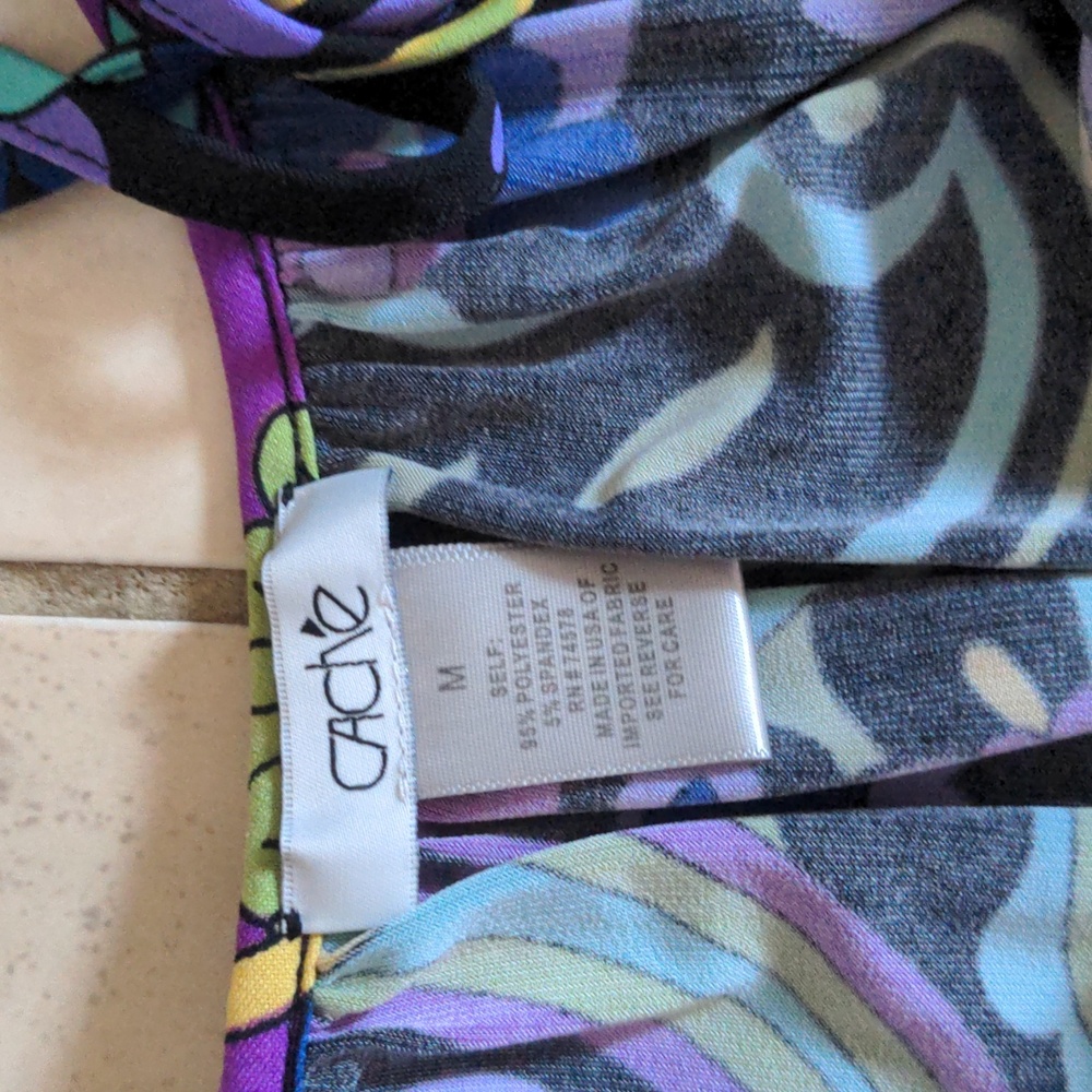 Cache top - Picture 2 of 4